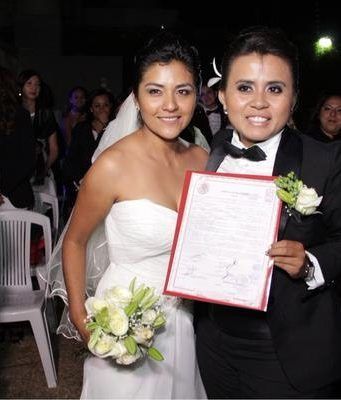 10 parejas del mismo sexo se casarán en boda comunitaria en Puebla