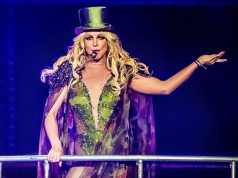 Luce Britney su playback en Asia