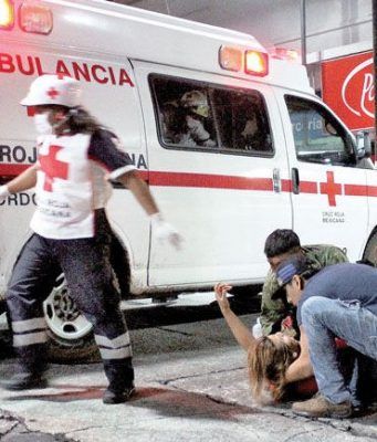 Balean a mujer trans en Veracruz; Policía detiene a 2 sospechosos