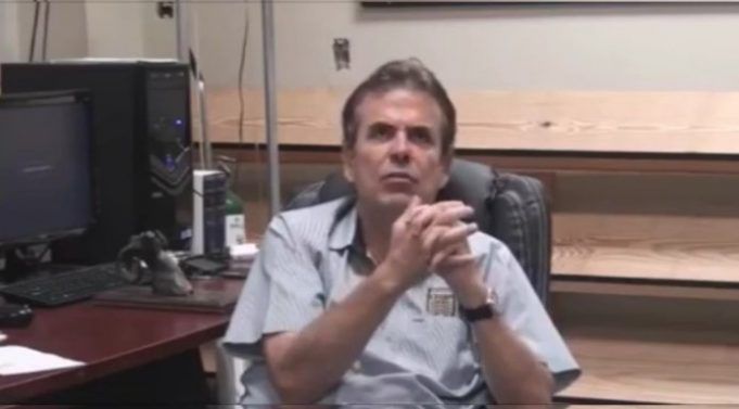 Dictan formal prisión a rector homófobo de Tampico