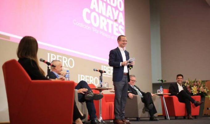 Dice Anaya en la Ibero que sí cree en el Matrimonio Igualitario