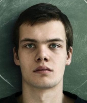 ‘El Discípulo’: Una peli sobre fanatismo religioso y su postura ante la Sexualidad y la Evolución
