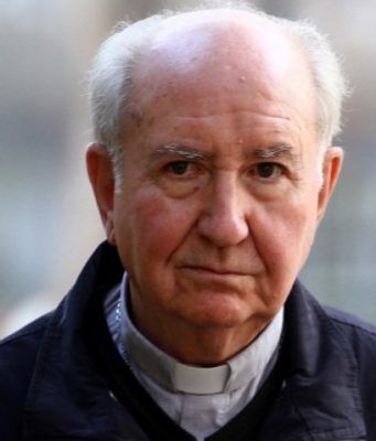 Indigna arzobispo que culpa a homosexualidad por abusos de sacerdotes pederastas