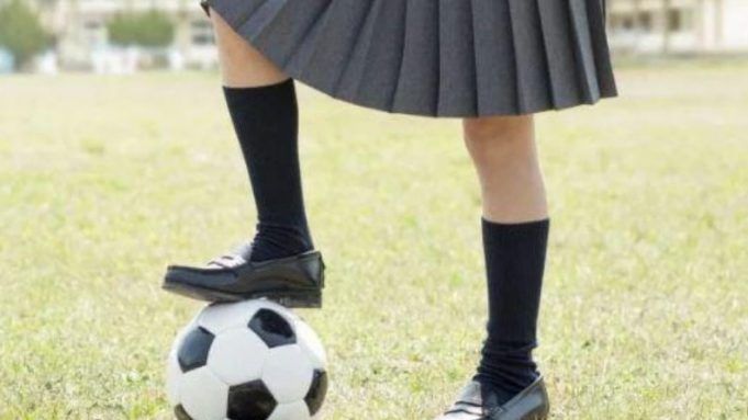 Falda no será exclusiva para niñas, ni pantalón para niños, en escuelas de CDMX