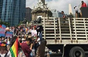 Un discurso abortado de la Marcha del Orgullo LGBTTTI de la CDMX