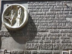 Por deterioro piden restauración de placa conmemorativa de ‘Los 41’ en CDMX