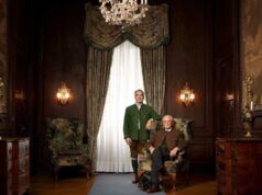 Sale del clóset a los 87 años, duque de Baviera junto a su pareja